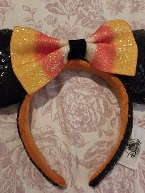 Candy Corn Themed Minnie Mouse Ears From Disney Parks
